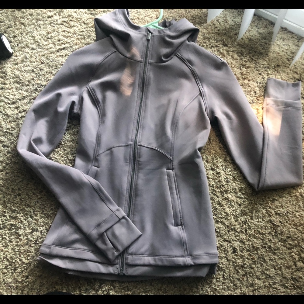 FLASH SALE NWOT LULULEMON DEFINE HOODED JACKET